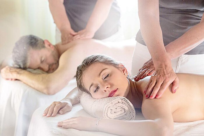 Partnermassage im Hotel